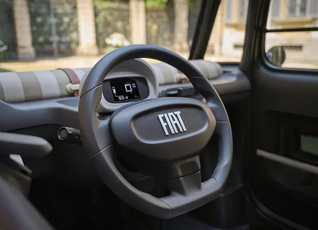 Fiat Topolino électrique vue conducteur